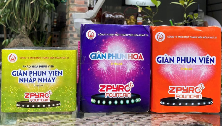 Pháo hoa bộ quốc phòng tại Cầu Giấy