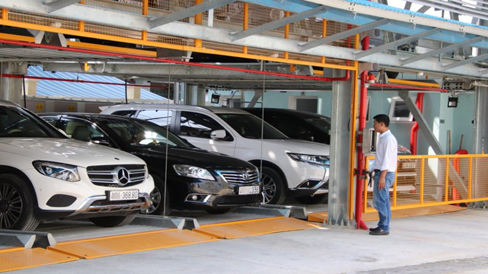 Cầm Xe Ô tô chính chủ tại Hà Nội